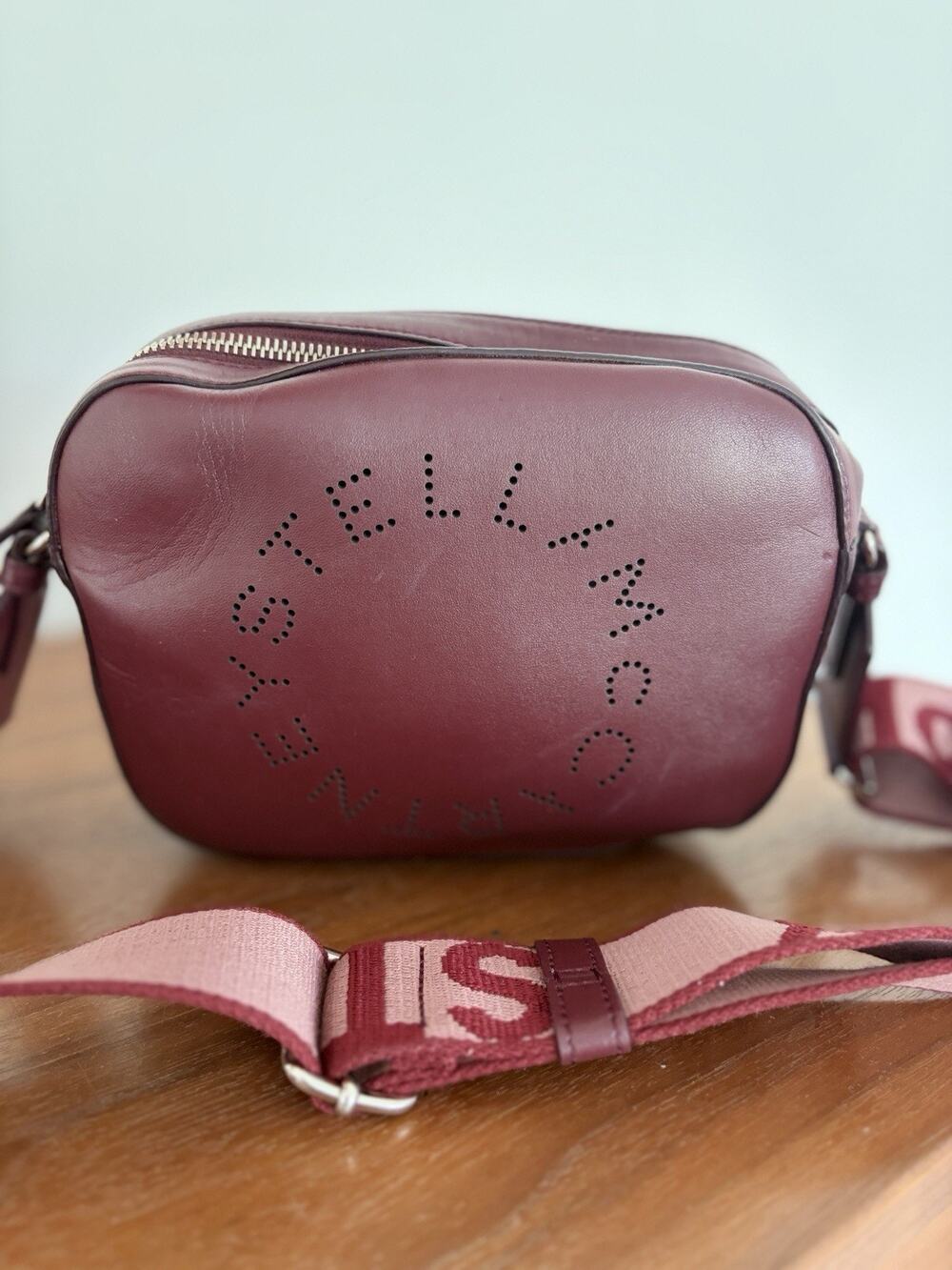 Stella McCartney Logo Camera Bag Burgundy Vegan Leather Crossbody Authentic